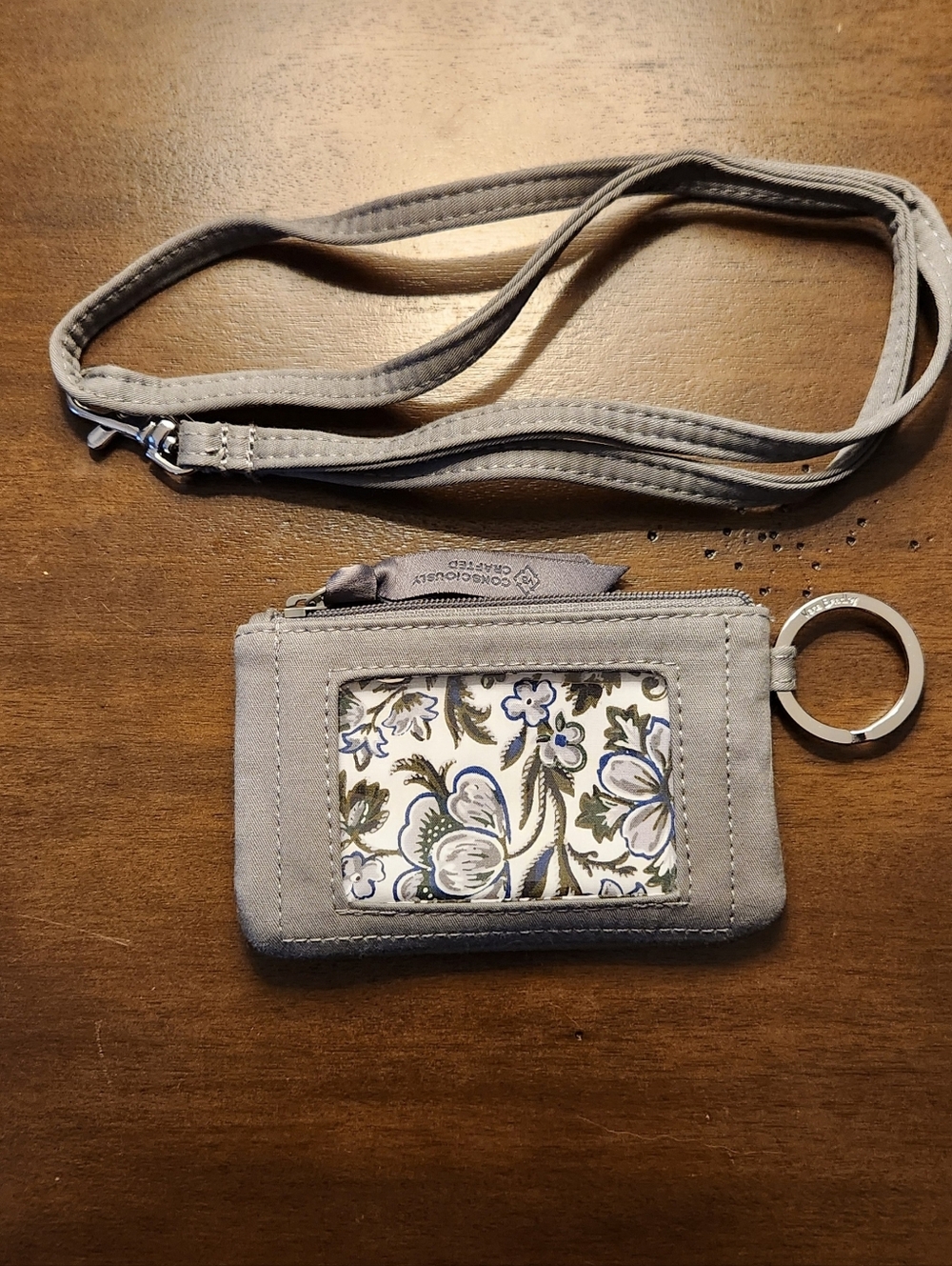Vera Bradley NWOT Gray Floral ID Card Wallet Lanyard